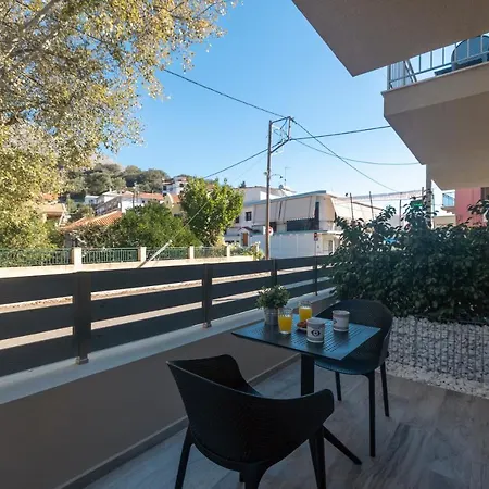 Nicole Lägenhet *